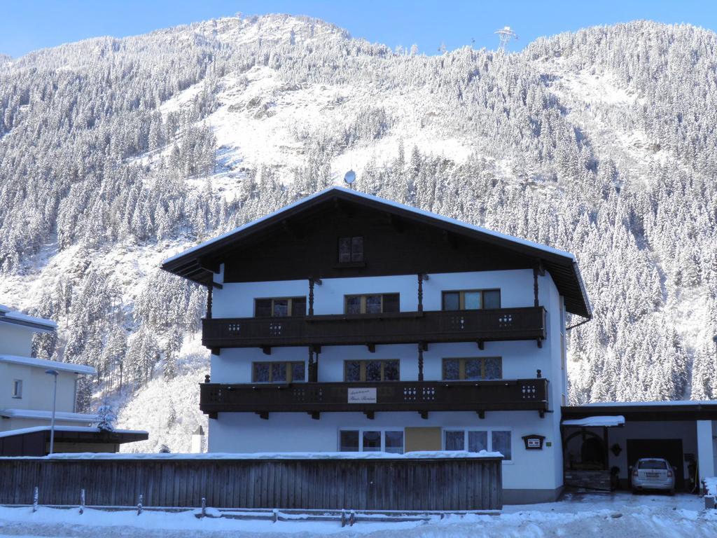 Haus Florian Apartamento Mayrhofen Exterior foto